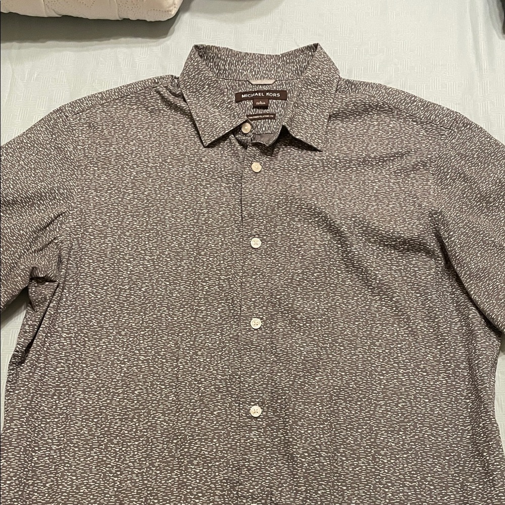 Michael Kors Men's Gray and White Patterned Shirt
